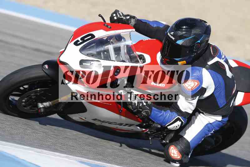 /01 24.-27.01.2025 Moto Center Thun Jerez/blau-blue/96